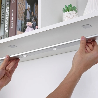 20cm 30cm 40cm 60cm ultra dünnes LED Licht drahtloses USB wieder aufladbar